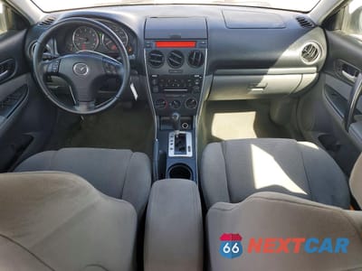 Zdjęcie 8 z 12 samochodu: 2006 MAZDA 6 S VIN:1YVHP80D965M20099 - miniatura