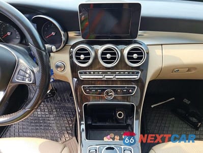 Zdjęcie 9 z 11 samochodu: 2017 MERCEDES-BENZ C 300 4MATIC VIN:55SWF4KBXHU216920 - miniatura