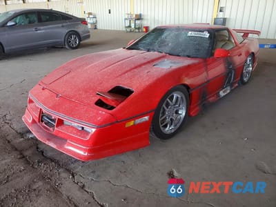 1988 CHEVROLET CORVETTE 1G1YY2181J5108698 - główne zdjęcie licytacji z USA - miniatura
