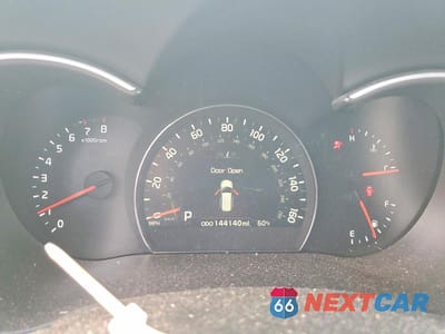 Zdjęcie 9 z 12 samochodu: 2015 KIA SORENTO EX VIN:5XYKU4A79FG619392 - miniatura
