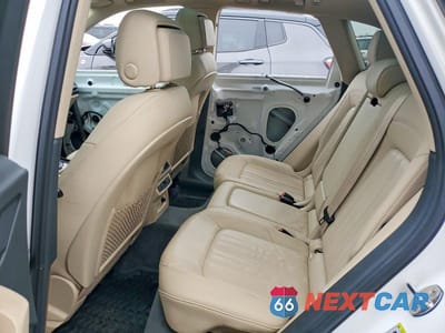 Zdjęcie 10 z 13 samochodu: 2019 AUDI Q5 PREMIUM PLUS VIN:WA1BNAFY0K2099983 - miniatura