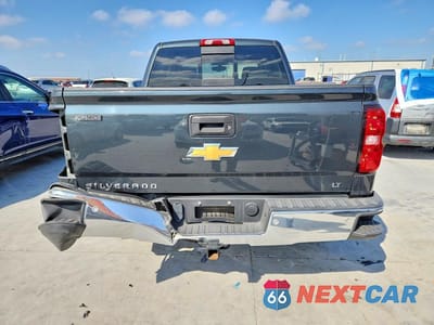 Zdjęcie 6 z 12 samochodu: 2018 CHEVROLET SILVERADO K1500 LT VIN:3GCUKREC3JG165413 - miniatura