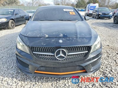 Piąte zdjęcie samochodu w środku: 2016 MERCEDES BENZ CLA 250 VIN:WDDSJ4EB5GN340240 - miniatura