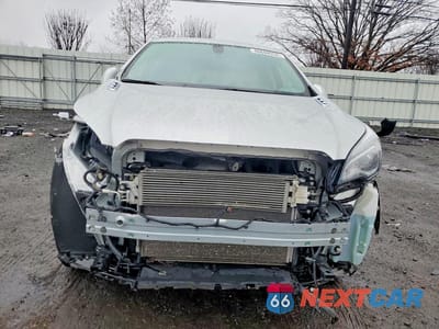 Piąte zdjęcie samochodu w środku: 2019 BUICK ENVISION PREFERRED VIN:LRBFX1SA6KD142011 - miniatura