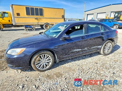 2012 CHRYSLER 200 LX 1C3CCBAB5CN282311 - główne zdjęcie licytacji z USA - miniatura