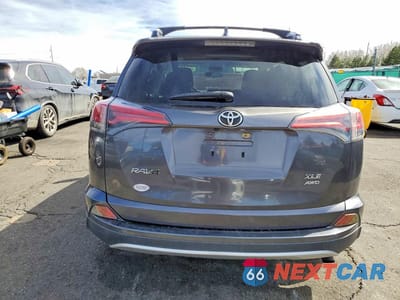 Zdjęcie 6 z 12 samochodu: 2016 TOYOTA RAV4 XLE VIN:JTMRFREV1GJ092514 - miniatura