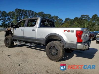 Trzecie zdjęcie samochodu z tyłu: 2017 FORD F250 SUPER DUTY VIN:1FT7W2BT0HEF06023 - miniatura