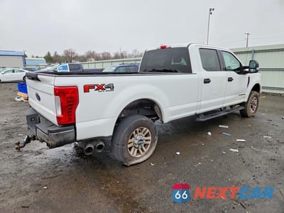 Trzecie zdjęcie samochodu z tyłu: 2019 FORD F250 SUPER DUTY VIN:1FT7W2BT6KEE72743 - miniatura