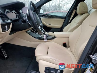 Zdjęcie 7 z 12 samochodu: 2019 BMW X3 XDRIVE30I VIN:5UXTR9C5XKLP95945 - miniatura