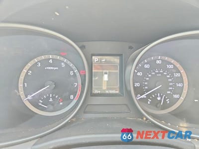 Zdjęcie 9 z 13 samochodu: 2018 HYUNDAI SANTA FE SE VIN:KM8SM4HF5JU278069 - miniatura