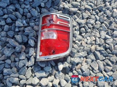 Zdjęcie 12 z 12 samochodu: 2007 CHEVROLET SILVERADO K1500 VIN:2GCEK19J071646669 - miniatura