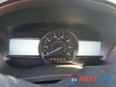 Zdjęcie 9 z 13 samochodu: 2019 FORD EXPLORER XLT VIN:1FM5K8D86KGA88931 - miniatura