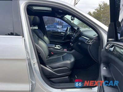 Piąte zdjęcie samochodu w środku: 2017 MERCEDES-BENZ GLE 350 VIN:4JGDA5JBXHA989695 - miniatura