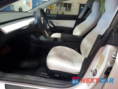 Zdjęcie 7 z 13 samochodu: 2021 TESLA MODEL 3 VIN:5YJ3E1EB3MF917956 - miniatura