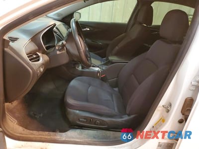 Zdjęcie 7 z 12 samochodu: 2020 CHEVROLET MALIBU RS VIN:1G1ZG5ST2LF145722 - miniatura