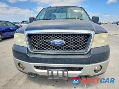Piąte zdjęcie samochodu w środku: 2007 FORD F150 VIN:1FTPX14507FB06171 - miniatura