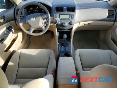 Zdjęcie 8 z 12 samochodu: 2007 HONDA ACCORD VALUE VIN:1HGCM56187A161894 - miniatura