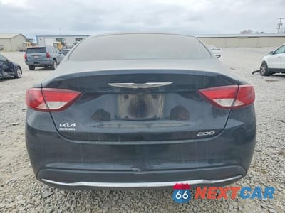 Zdjęcie 6 z 12 samochodu: 2016 CHRYSLER 200 LIMITED VIN:1C3CCCAB5GN143100 - miniatura