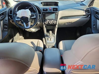 Zdjęcie 8 z 13 samochodu: 2018 SUBARU FORESTER 2.5I LIMITED VIN:JF2SJARC2JH583345 - miniatura