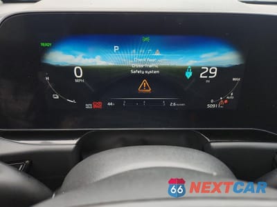 Zdjęcie 9 z 12 samochodu: 2023 KIA NIRO EV WIND VIN:KNDCR3L18P5071811 - miniatura