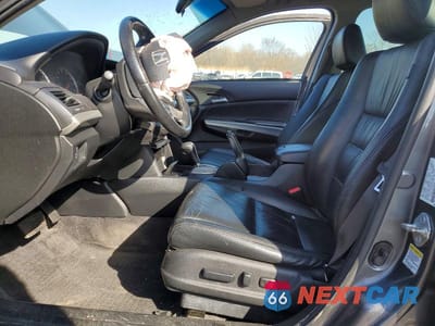 Zdjęcie 7 z 12 samochodu: 2010 HONDA ACCORD EXL VIN:1HGCP3F8XAA028683 - miniatura