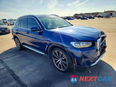 Czwarte zdjęcie samochodu z boku: 2022 BMW X3 XDRIVE30I VIN:WBX57DP05NN145062 - miniatura