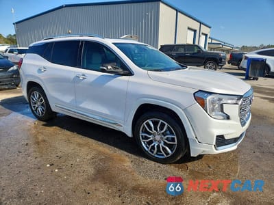 Czwarte zdjęcie samochodu z boku: 2023 GMC TERRAIN DENALI VIN:3GKALXEG0PL127892 - miniatura