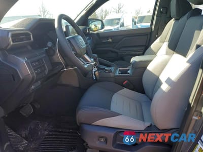 Zdjęcie 7 z 13 samochodu: 2026 TOYOTA TACOMA TRD OFF-ROAD VIN:3TMLB5JN8TM227582 - miniatura