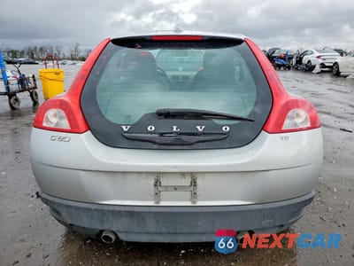 Zdjęcie 6 z 12 samochodu: 2010 VOLVO C30 T5 VIN:YV1672MK7A2183801 - miniatura