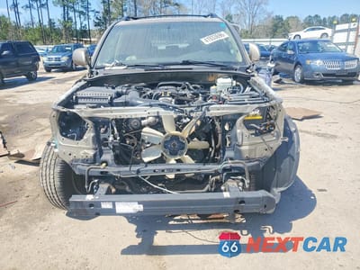 Piąte zdjęcie samochodu w środku: 2007 TOYOTA 4RUNNER LIMITED VIN:JTEZT17R878011893 - miniatura