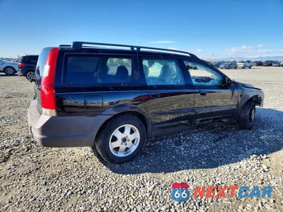 Trzecie zdjęcie samochodu z tyłu: 2002 VOLVO V70 XC VIN:YV1SZ58D521065162 - miniatura