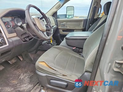 Zdjęcie 7 z 12 samochodu: 2011 DODGE RAM 5500 ST VIN:3D6WA7CL4BG503027 - miniatura
