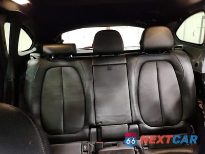 Zdjęcie 10 z 13 samochodu: 2016 BMW X1 XDRIVE28I VIN:WBXHT3Z36G4A50497 - miniatura