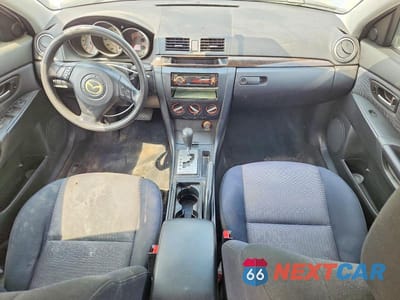 Zdjęcie 8 z 12 samochodu: 2007 MAZDA 3 I VIN:JM1BK12F171620113 - miniatura