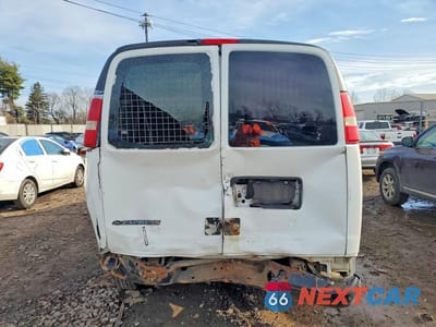 Zdjęcie 6 z 12 samochodu: 2013 CHEV EXPRESS G2500 VIN:1GCWGGCA8D1193839 - miniatura