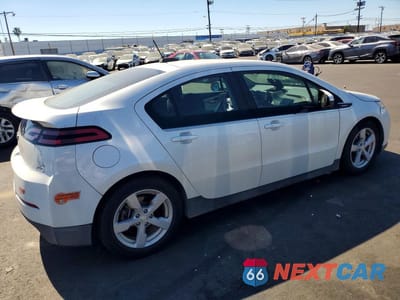 Trzecie zdjęcie samochodu z tyłu: 2015 CHEVROLET VOLT VIN:1G1RC6E4XFU143092 - miniatura