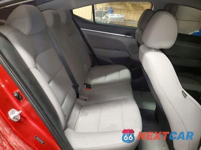 Zdjęcie 10 z 12 samochodu: 2019 HYUNDAI ELANTRA SEL VIN:5NPD84LF2KH405865 - miniatura