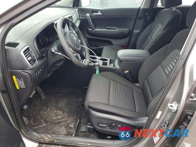Zdjęcie 7 z 12 samochodu: 2020 KIA SPORTAGE LX VIN:KNDPMCAC2L7759967 - miniatura