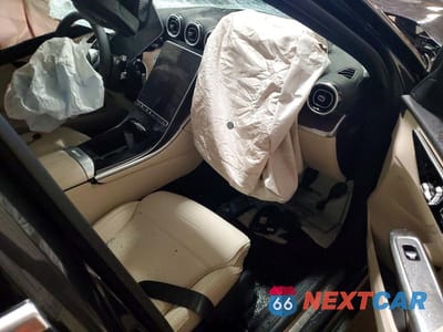 Zdjęcie 8 z 11 samochodu: 2026 MERCEDES-BENZ C 300 4MATIC VIN:W1KAF4HB9TR306376 - miniatura