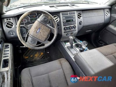 Zdjęcie 8 z 12 samochodu: 2008 FORD EXPEDITION XLT VIN:1FMFU15548LA45473 - miniatura