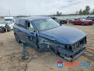 Czwarte zdjęcie samochodu z boku: 2024 VOLVO XC90 PLUS VIN:YV4062PE4R1179174 - miniatura