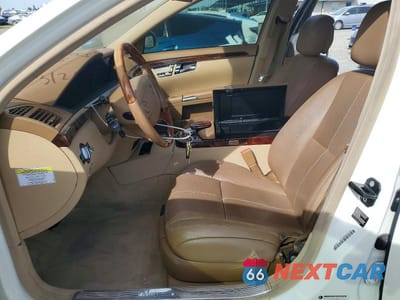 Zdjęcie 7 z 11 samochodu: 2007 MERCEDES-BENZ S 550 VIN:WDDNG71X67A107151 - miniatura