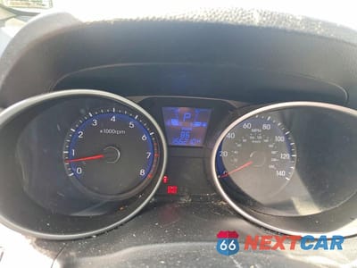 Zdjęcie 9 z 12 samochodu: 2012 HYUNDAI TUCSON GLS VIN:KM8JUCAC2CU372516 - miniatura