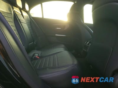 Zdjęcie 10 z 12 samochodu: 2024 MERCEDES-BENZ C 300 VIN:W1KAF4GB2RR113206 - miniatura