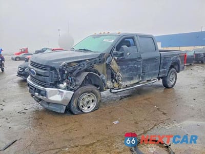 2018 FORD F250 SUPER DUTY 1FT7W2B63JEC99515 - główne zdjęcie licytacji z USA - miniatura