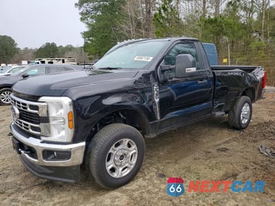2025 FORD F350 SUPER DUTY 1FTRF3BN3SED18295 - główne zdjęcie licytacji z USA - miniatura