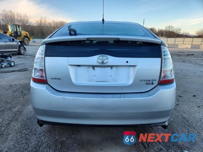 Zdjęcie 6 z 12 samochodu: 2006 TOYOTA PRIUS BASE VIN:JTDKB20U967060439 - miniatura