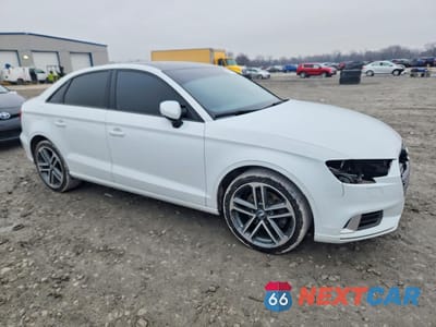 Czwarte zdjęcie samochodu z boku: 2017 AUDI A3 PREMIUM VIN:WAUAUGFF2H1063214 - miniatura