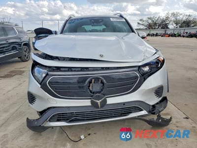 Piąte zdjęcie samochodu w środku: 2023 MERCEDES-BENZ EQB 300 4MATIC VIN:W1N9M0KB5PN049338 - miniatura