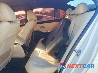 Zdjęcie 10 z 12 samochodu: 2019 BMW 330I VIN:WBA5R1C50KAK12741 - miniatura
